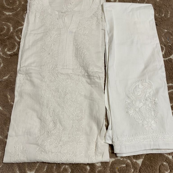 Embroidered Kurti - Picture 10 of 16